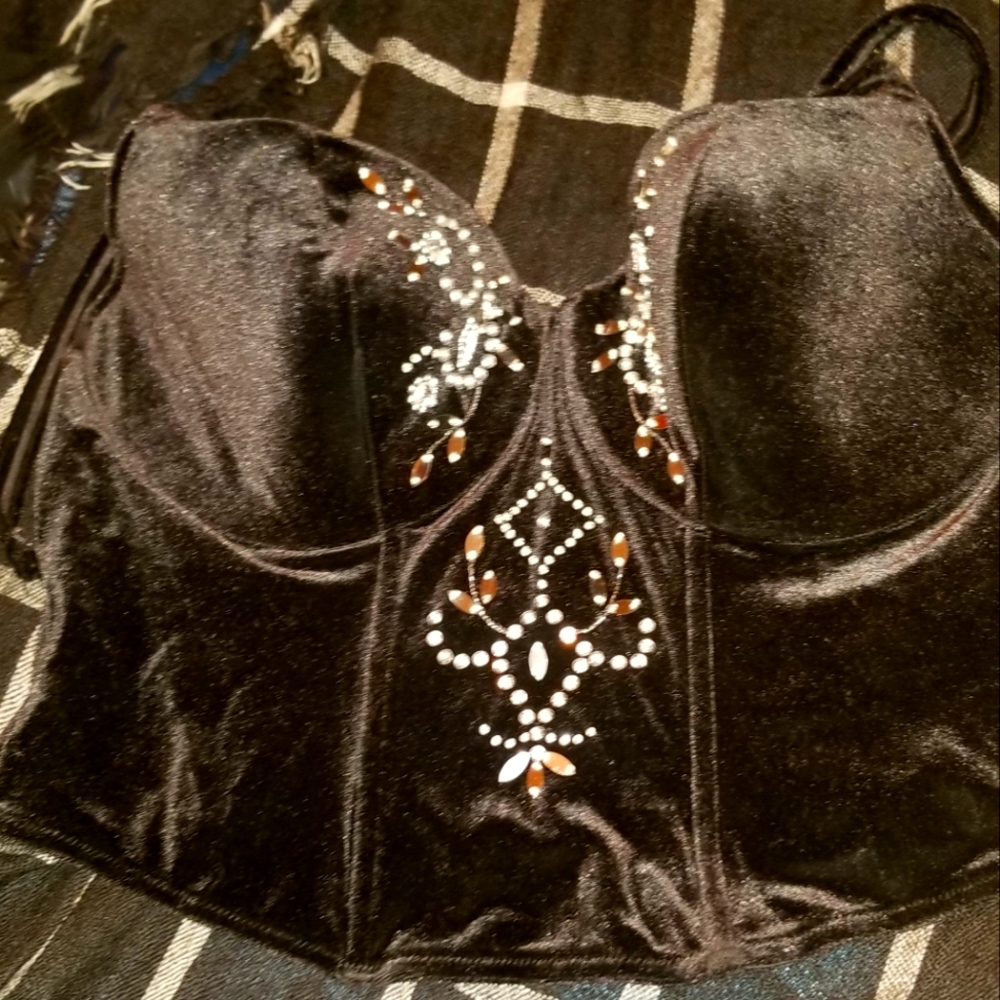 Cacique Black velvet corset